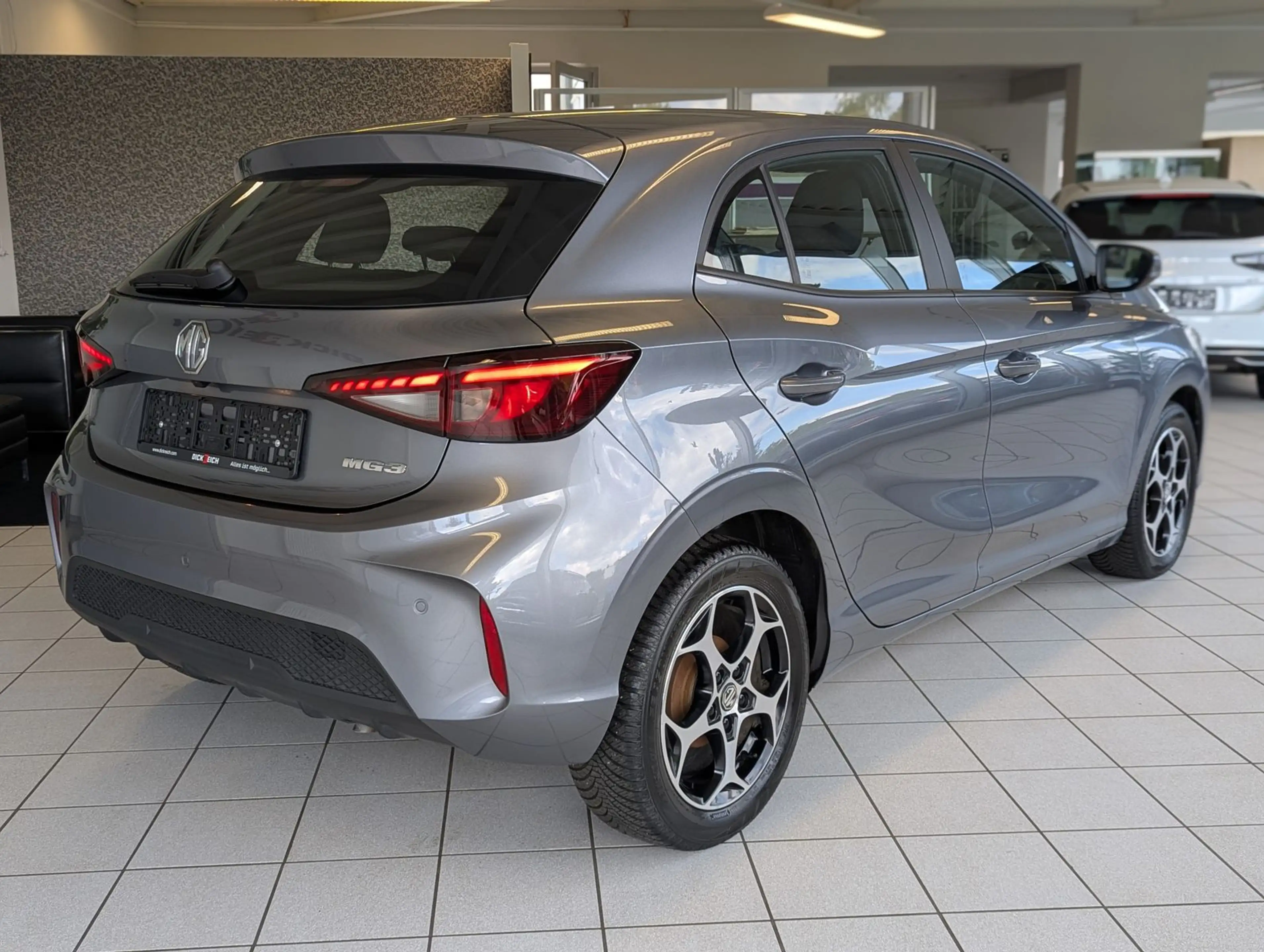 MG MG3 1.5 Comfort Kamera Navi ACC 16" 7J-Garantie — photo 5