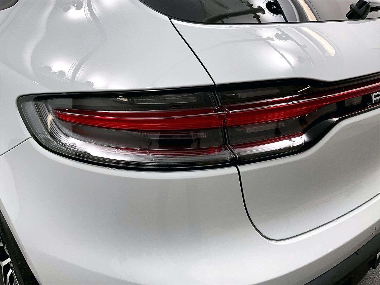 2026 Porsche Macan AWD thumb 35