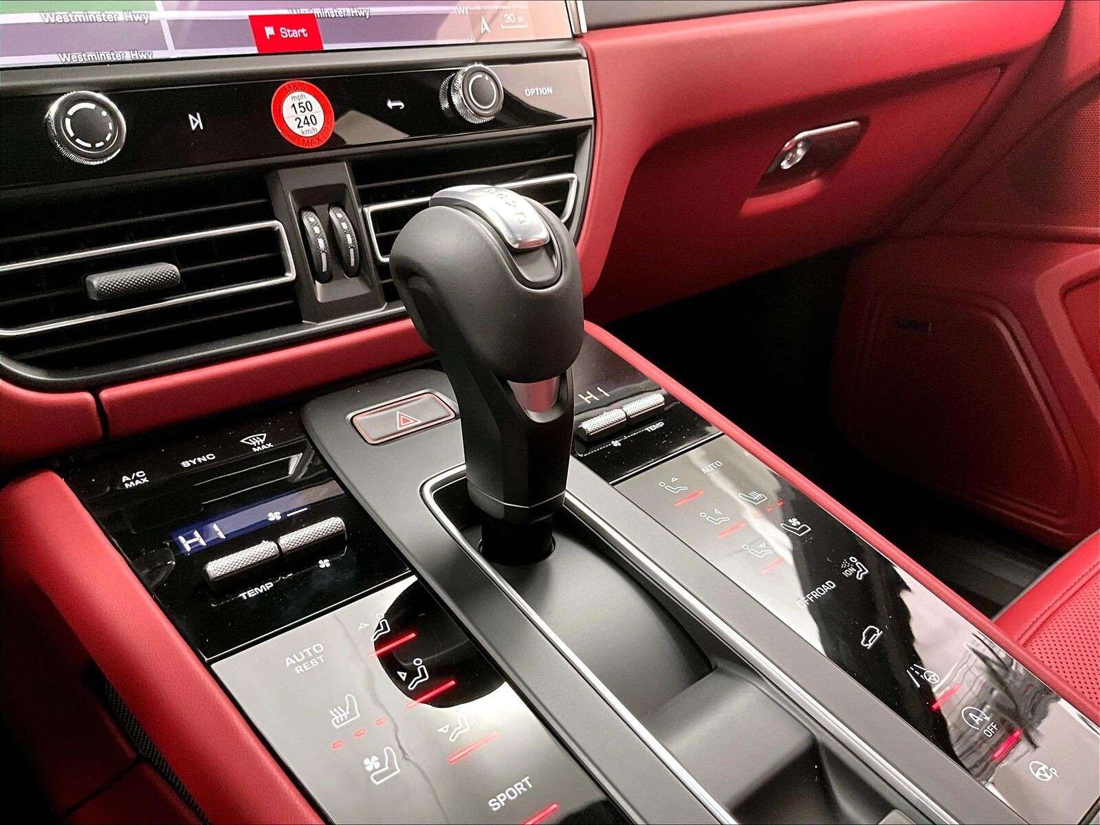 2026 Porsche Macan AWD thumb 22