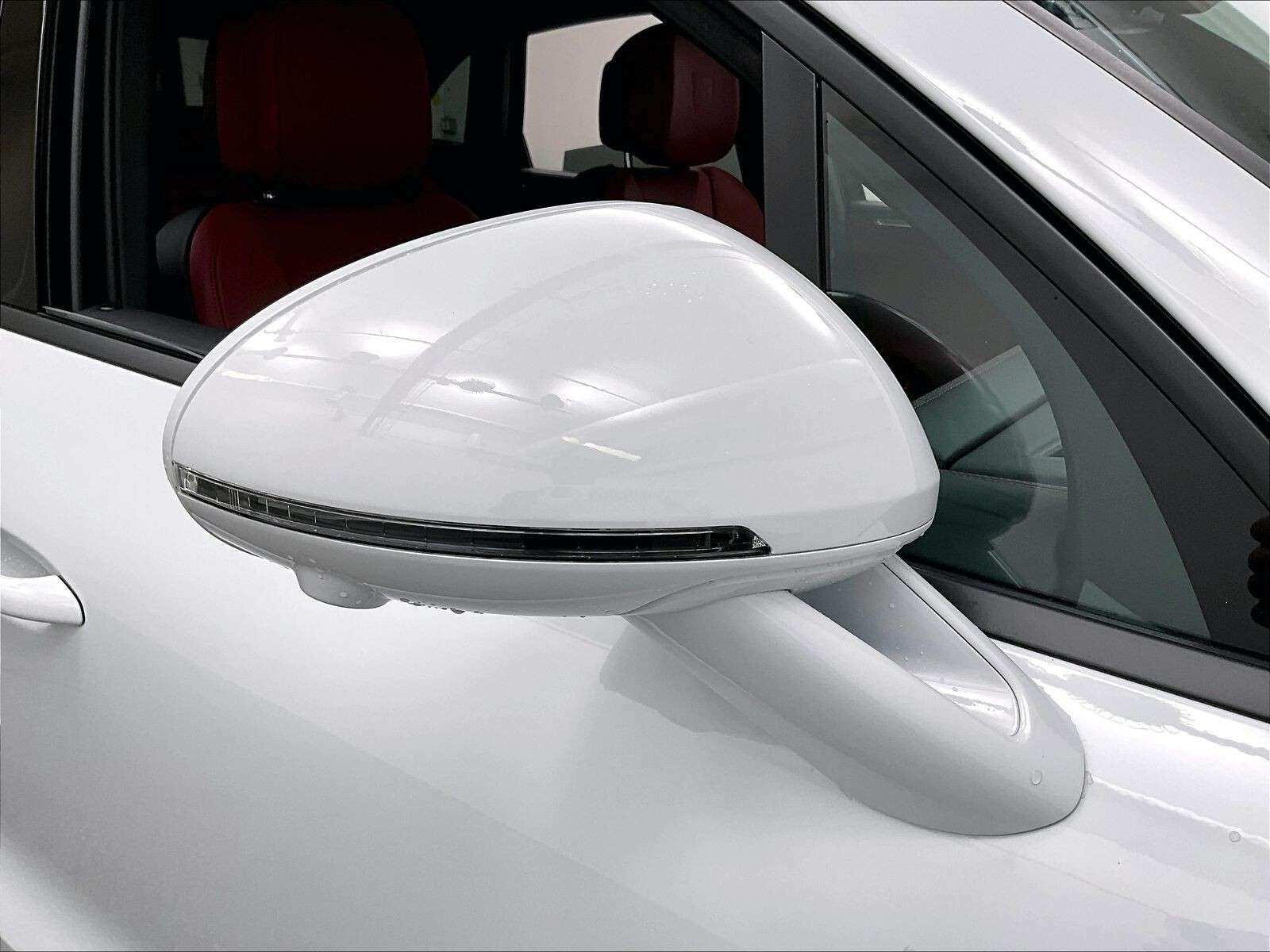 2026 Porsche Macan AWD thumb 33