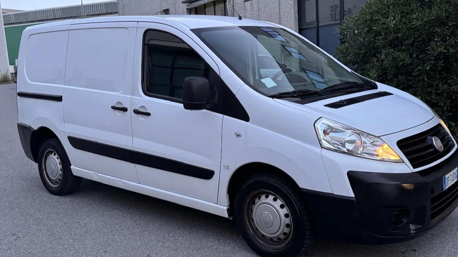 Fiat Scudo 2.0Multijet 120CV Blanc - 2