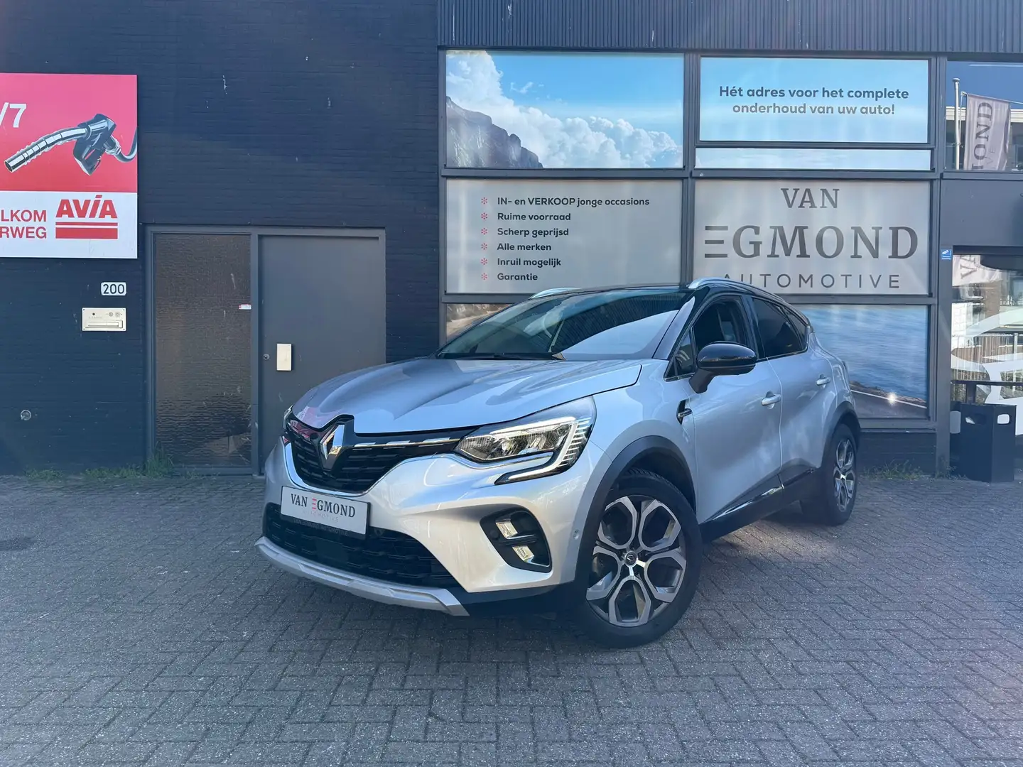 Renault Captur 1.3 TCe 130 Intens, Automaat, Bose Grigio - 1