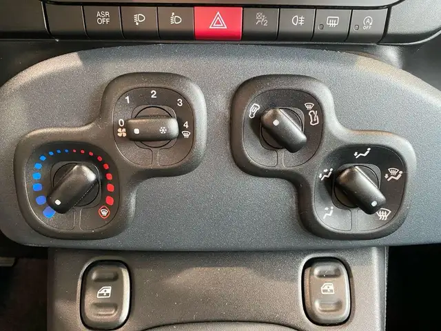 Fiat Panda view 11