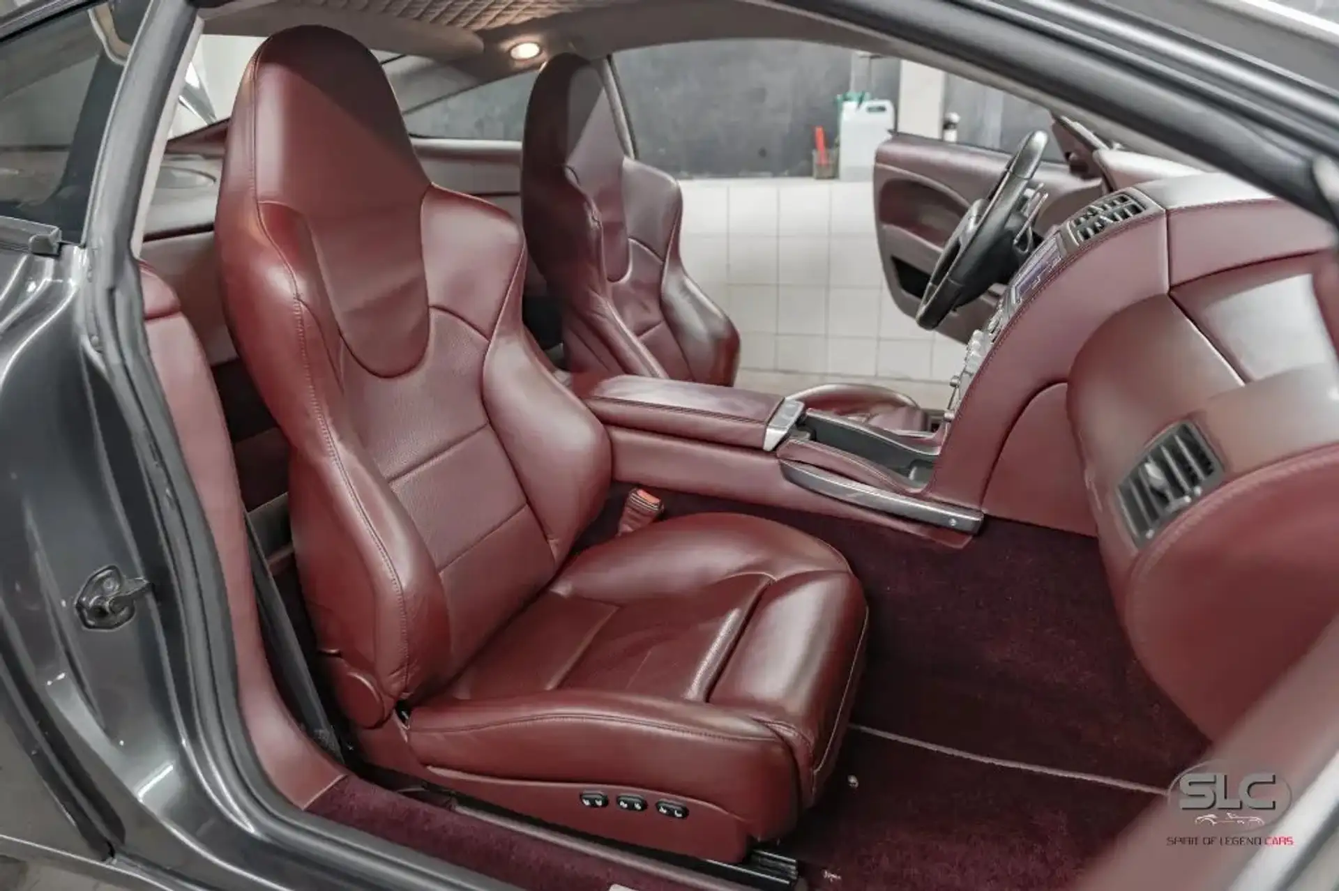 애스턴마틴 뱅퀴시 Coupe 2007 건메탈 사진 7
