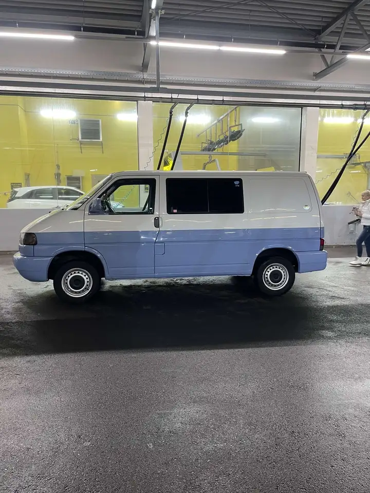 Volkswagen T4 2,4, foto 1
