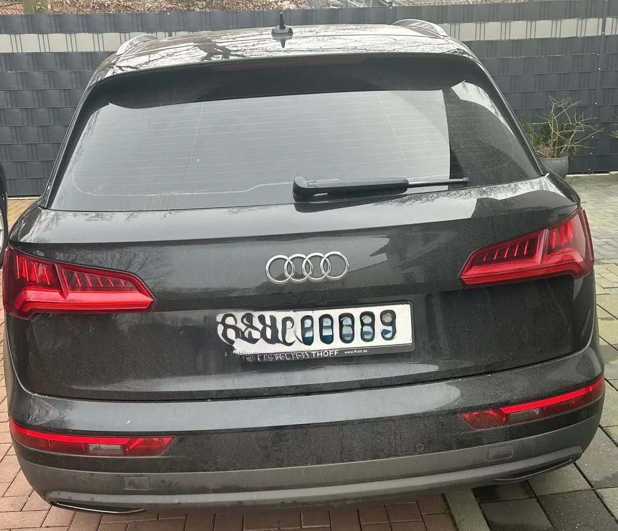 Audi Q5 Anrufen 017663744471 2.0 TDI Schwarz - 2