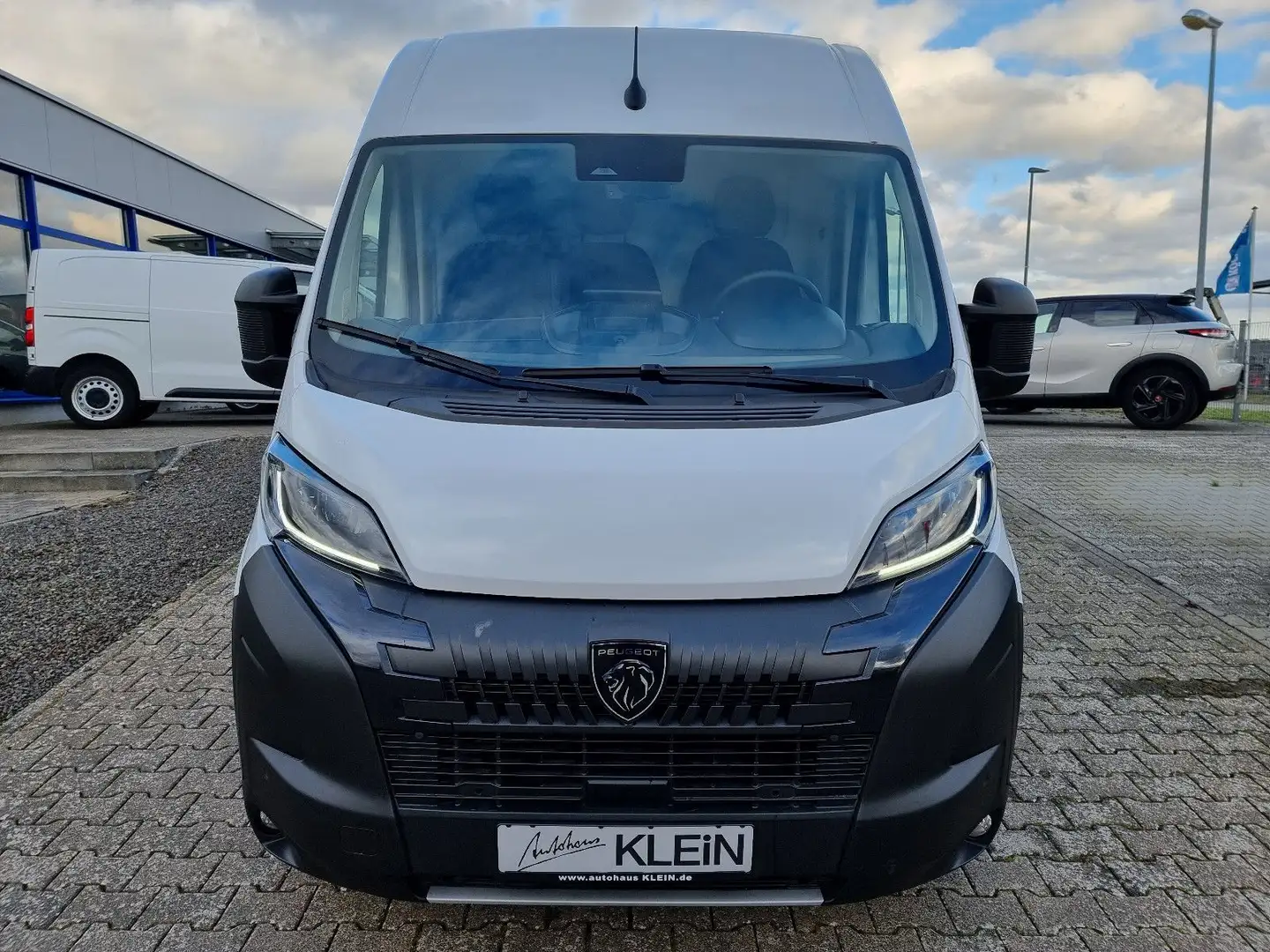 Peugeot Boxer Kasten L4H2 BlueHDi180 Heavy - NEW MODEL Weiß - 1