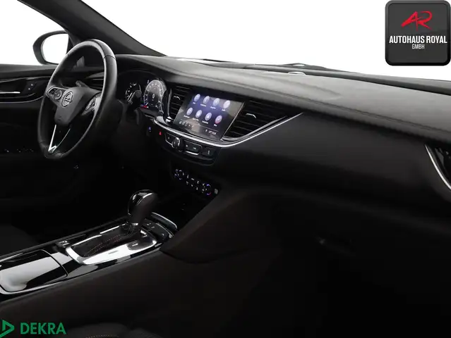 Opel Insignia view 10