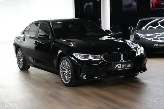 BMW 3 Series view 7
