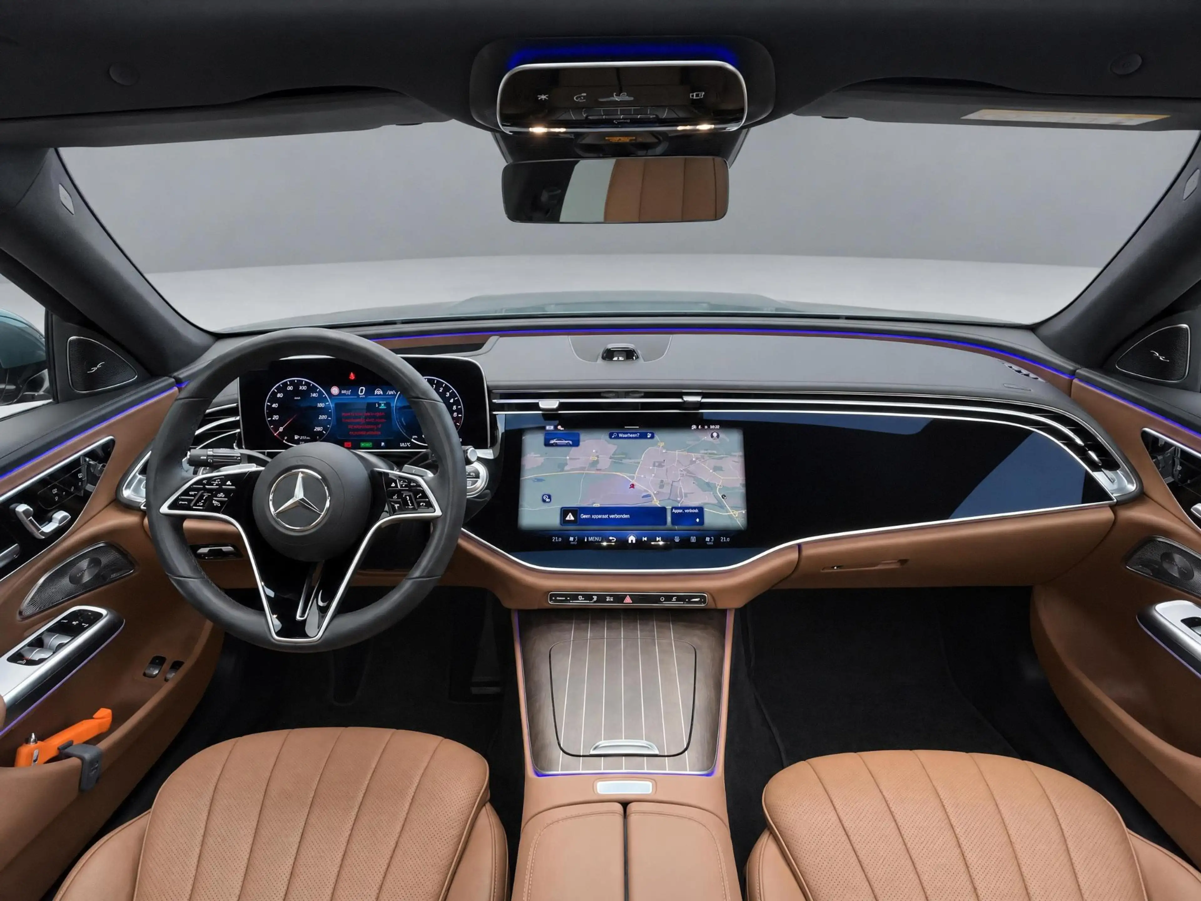 Mercedes-Benz E 400 e 4MATIC Exclusive Line — photo 5