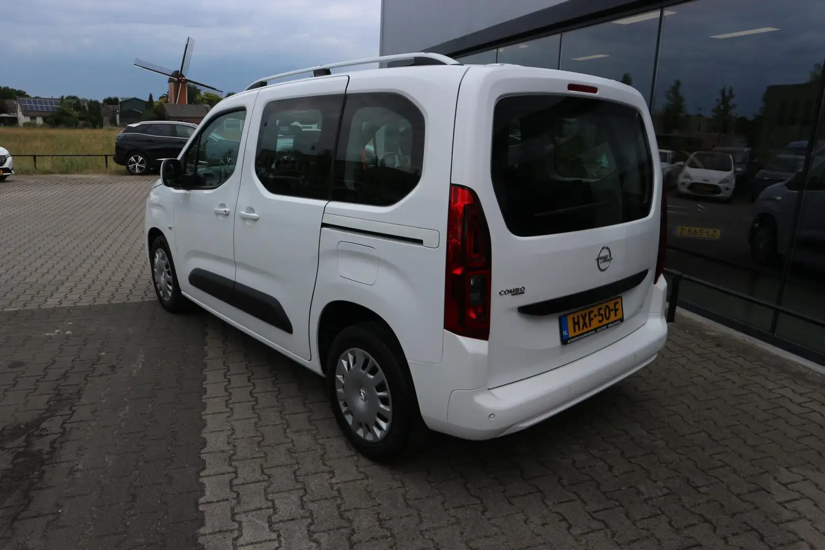 Opel Combo Tour 1.2 Turbo Edition 7 PERSOONS NAVI PDC AIRCO C Blanc - 2