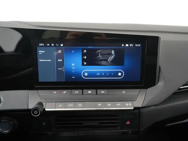 Opel Astra view 13