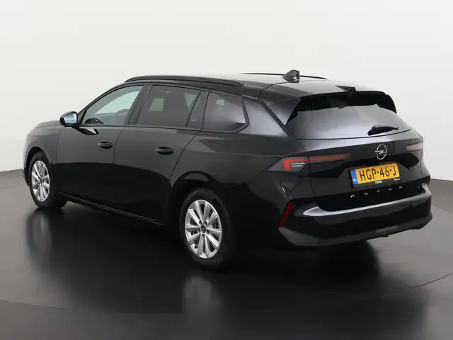 Opel Astra view 7