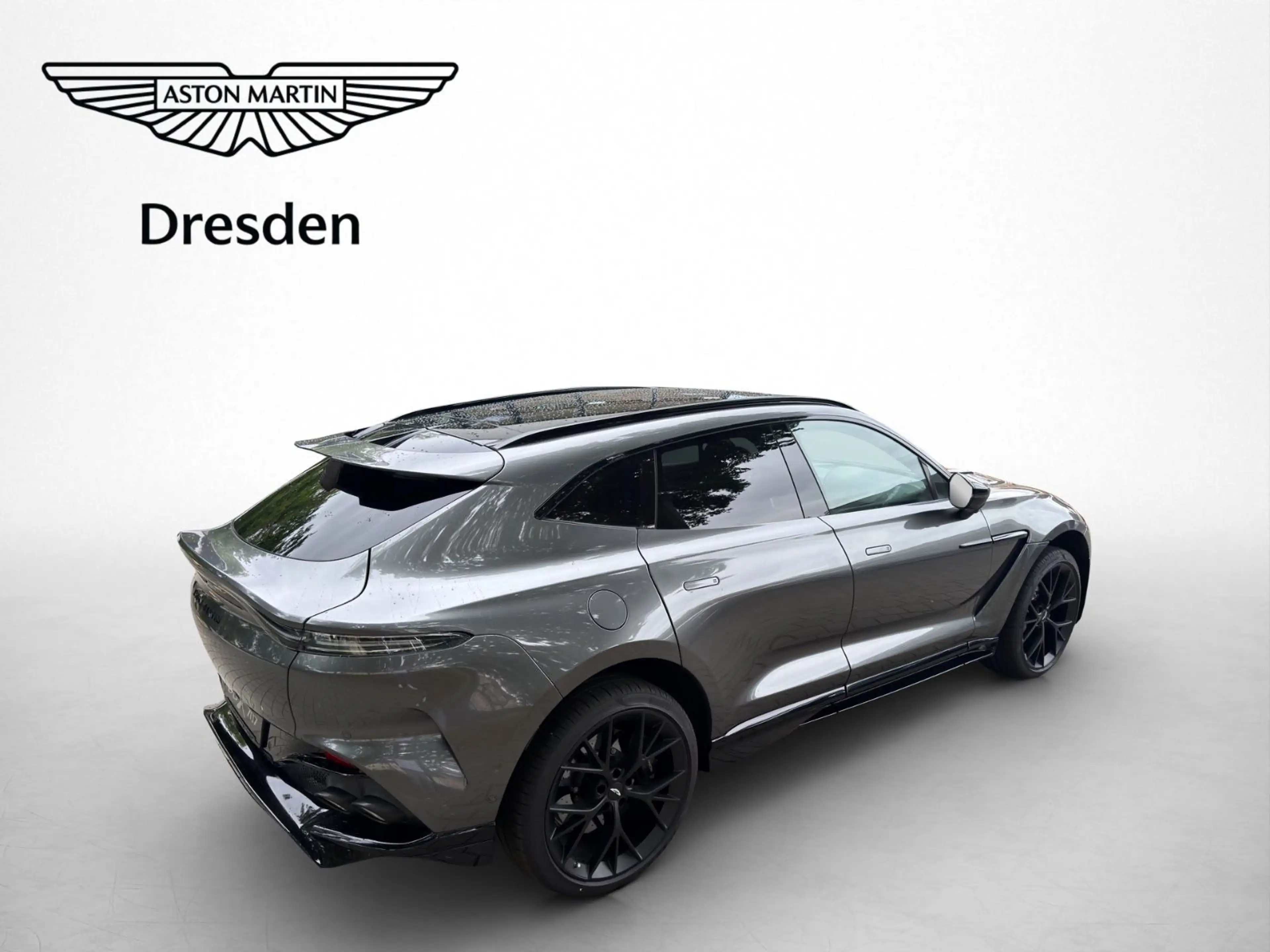 Aston Martin DBX 707 MY25 Facelift — photo 9