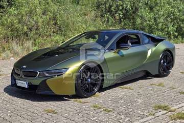 i8