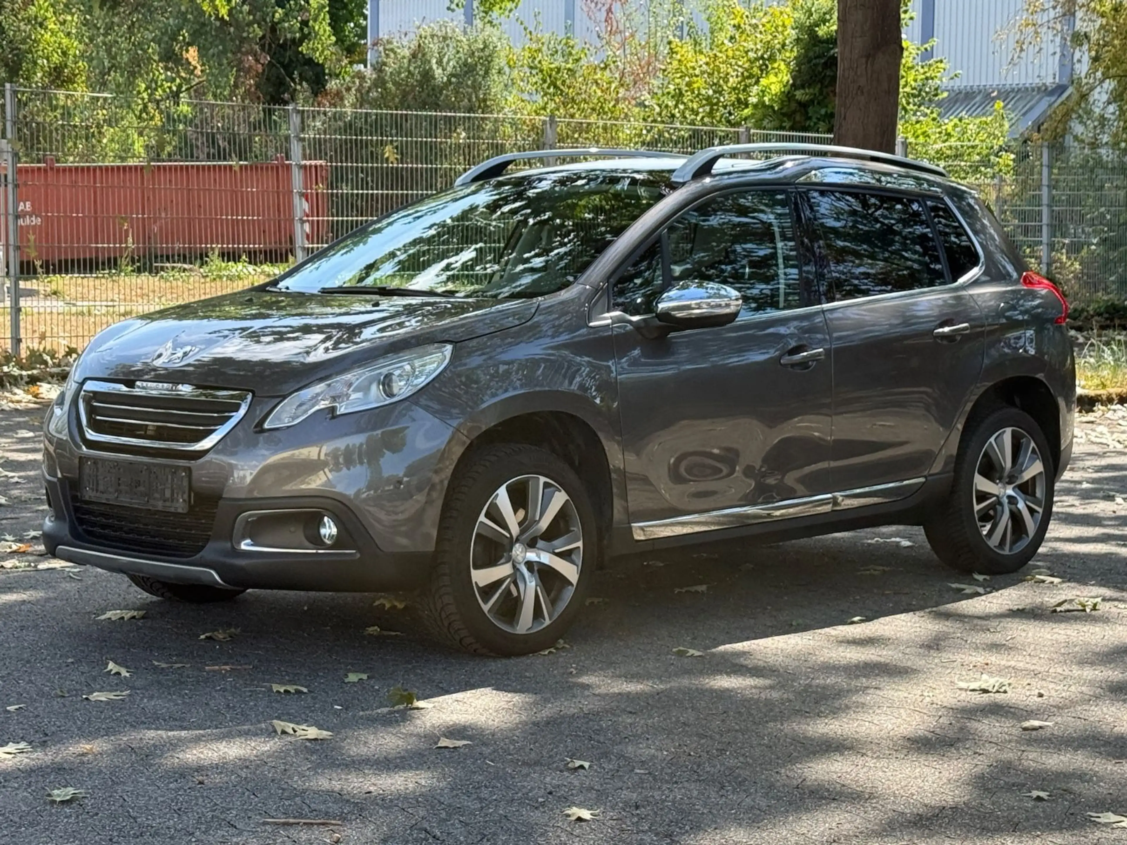 Peugeot 2008 Allure , KW ; 88 , Pano + Klima . — photo 2