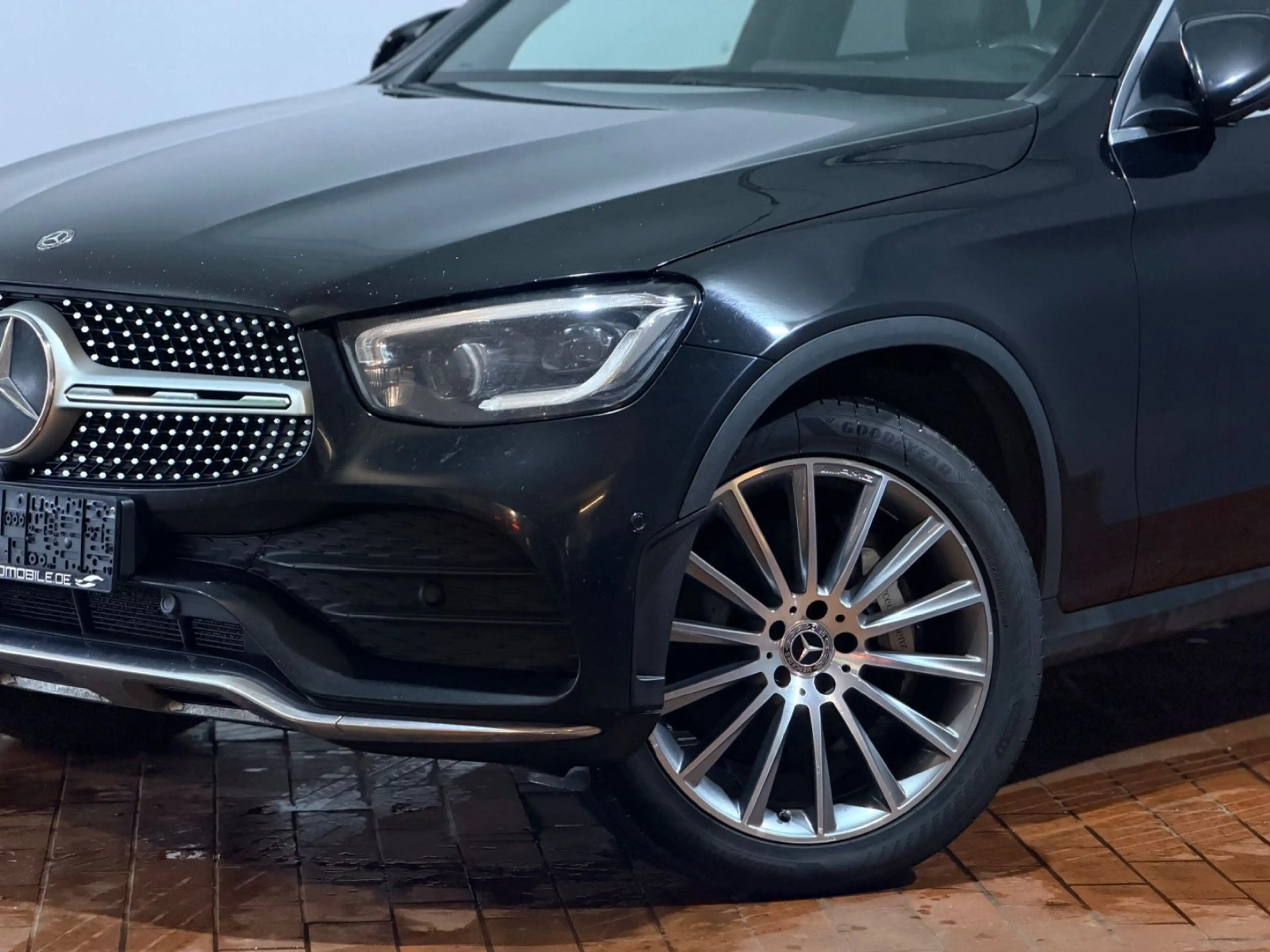 Mercedes-Benz GLC 400 Coupe Amg Widescreen Pano Burmester — photo 3