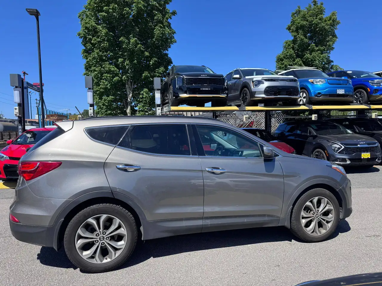 Hyundai SANTA FE снимка Hyundai SANTA FE
