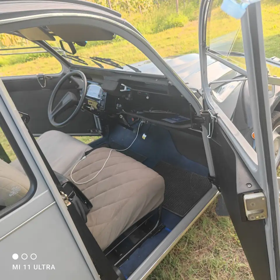 Citroen 2CV6 0.6 Charleston, foto 6