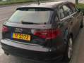 Audi A3 A3 Sportback 1.6 TDi Ambition S line Rouge - thumbnail 2