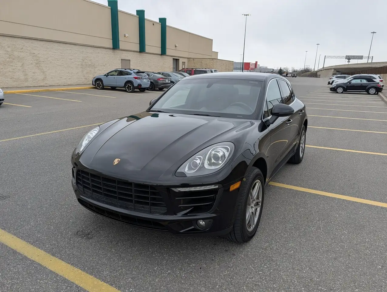 2016 Porsche Macan