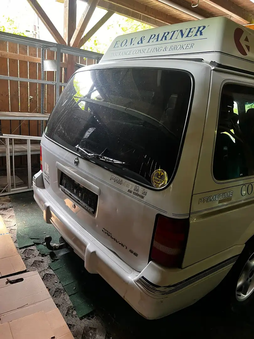 Dodge Caravan Bianco - 2