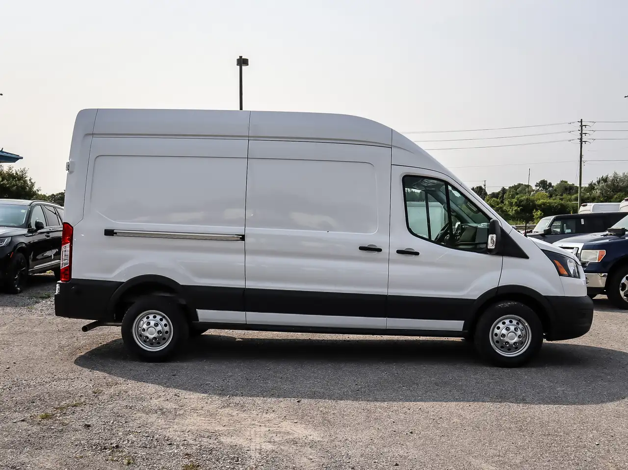 Ford Transit Cargo Van снимка Ford Transit Cargo Van