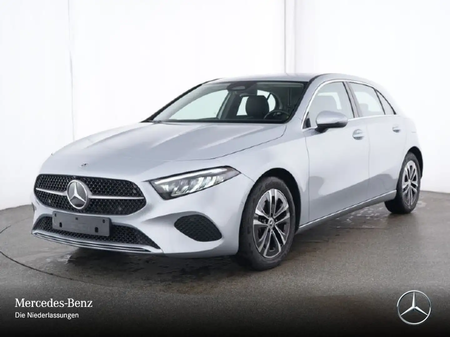 Mercedes-Benz A 180 PROGRESSIVE+LED+STHZG+KAMERA+7G Silber - 2