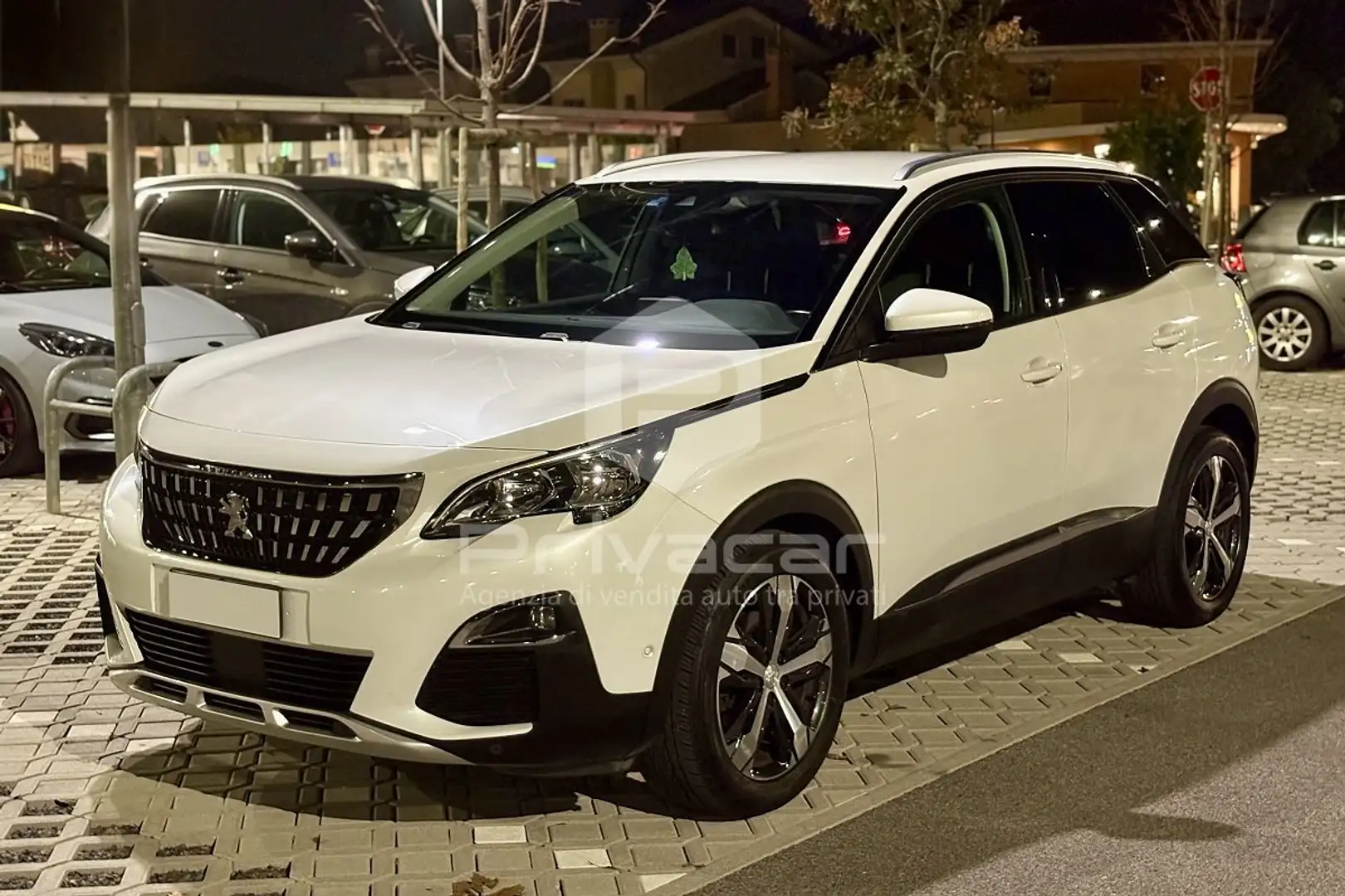 Peugeot 3008 3008 PureTech Turbo 130 S&S Allure Bianco - 1