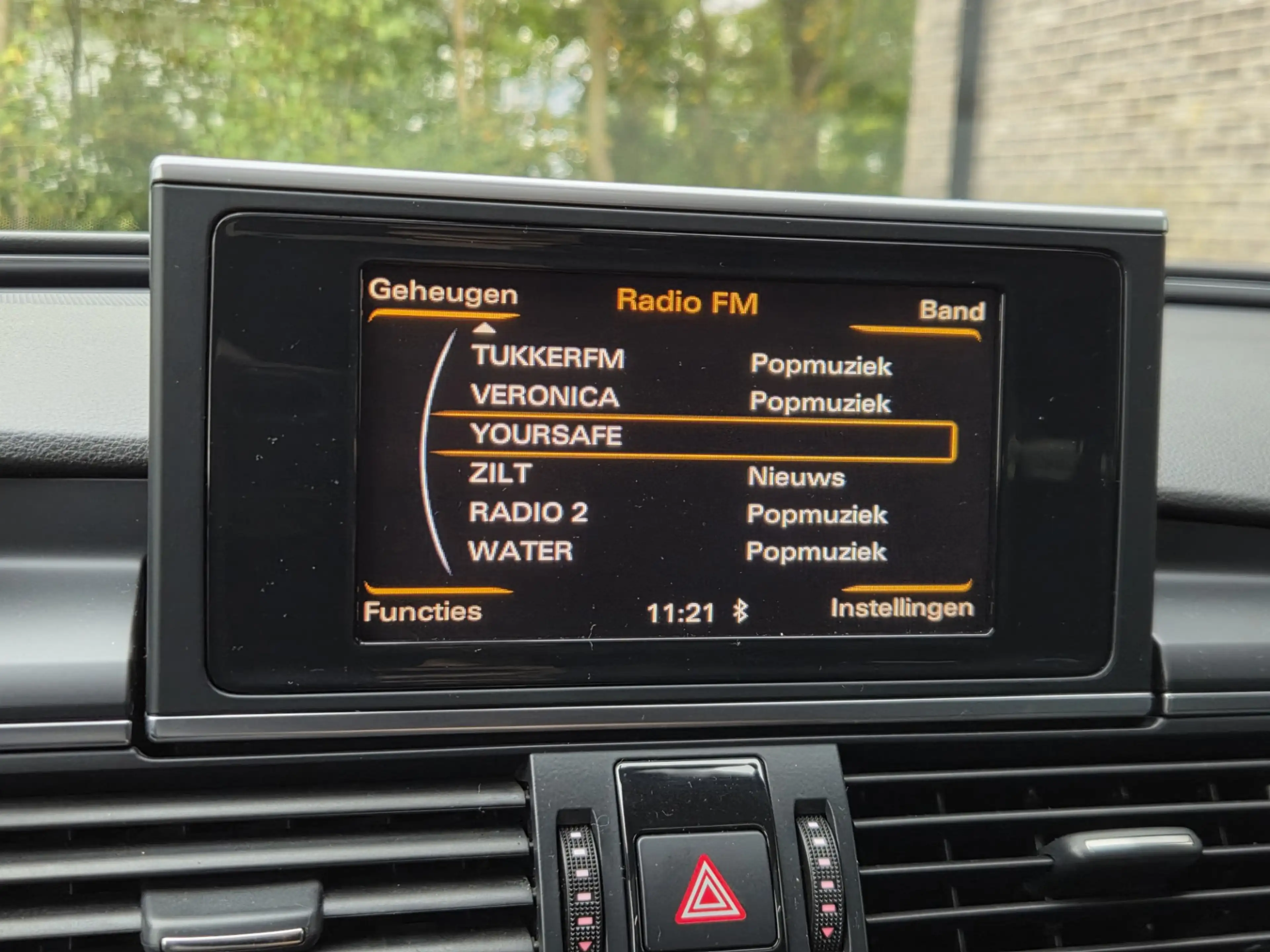 Audi A6 Avant 2.0 TFSI 180 PK Business Edition | Panoramad — photo 31