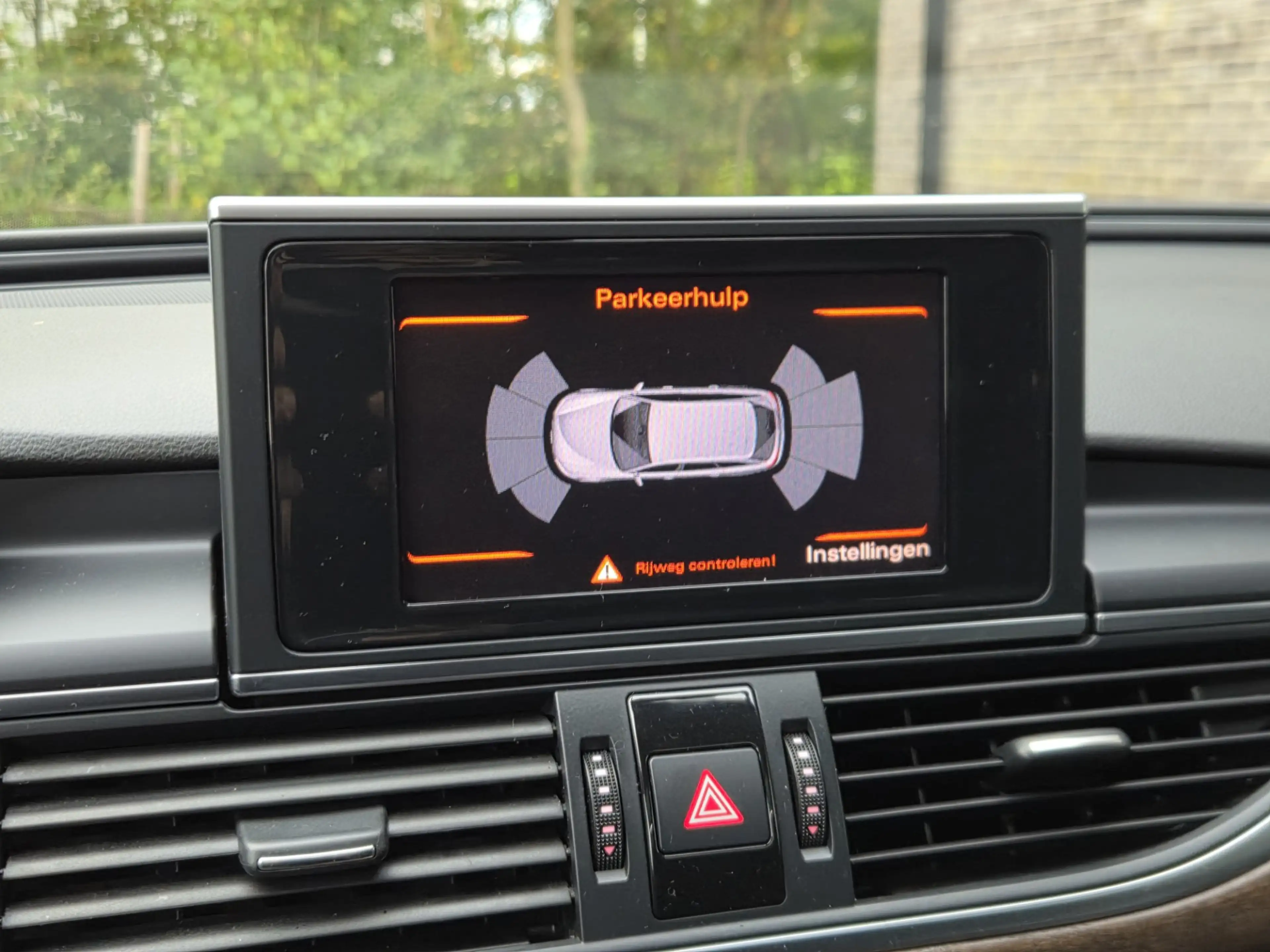 Audi A6 Avant 2.0 TFSI 180 PK Business Edition | Panoramad — photo 33