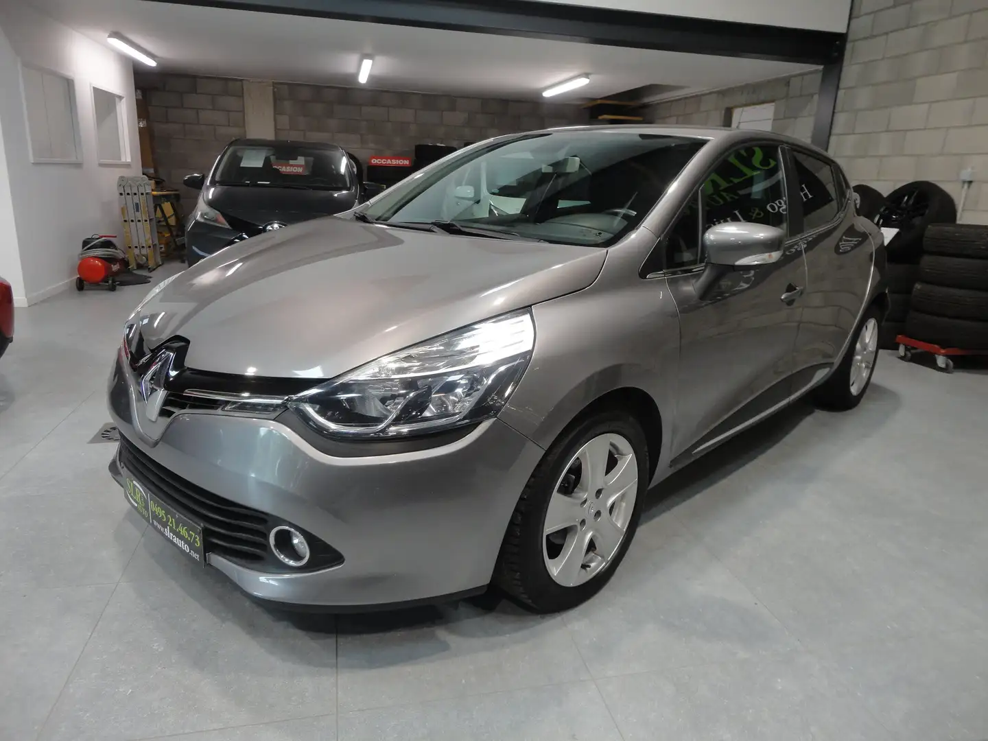 Renault Clio 1.5 dCi Energy Dynamique EDC Gris - 1