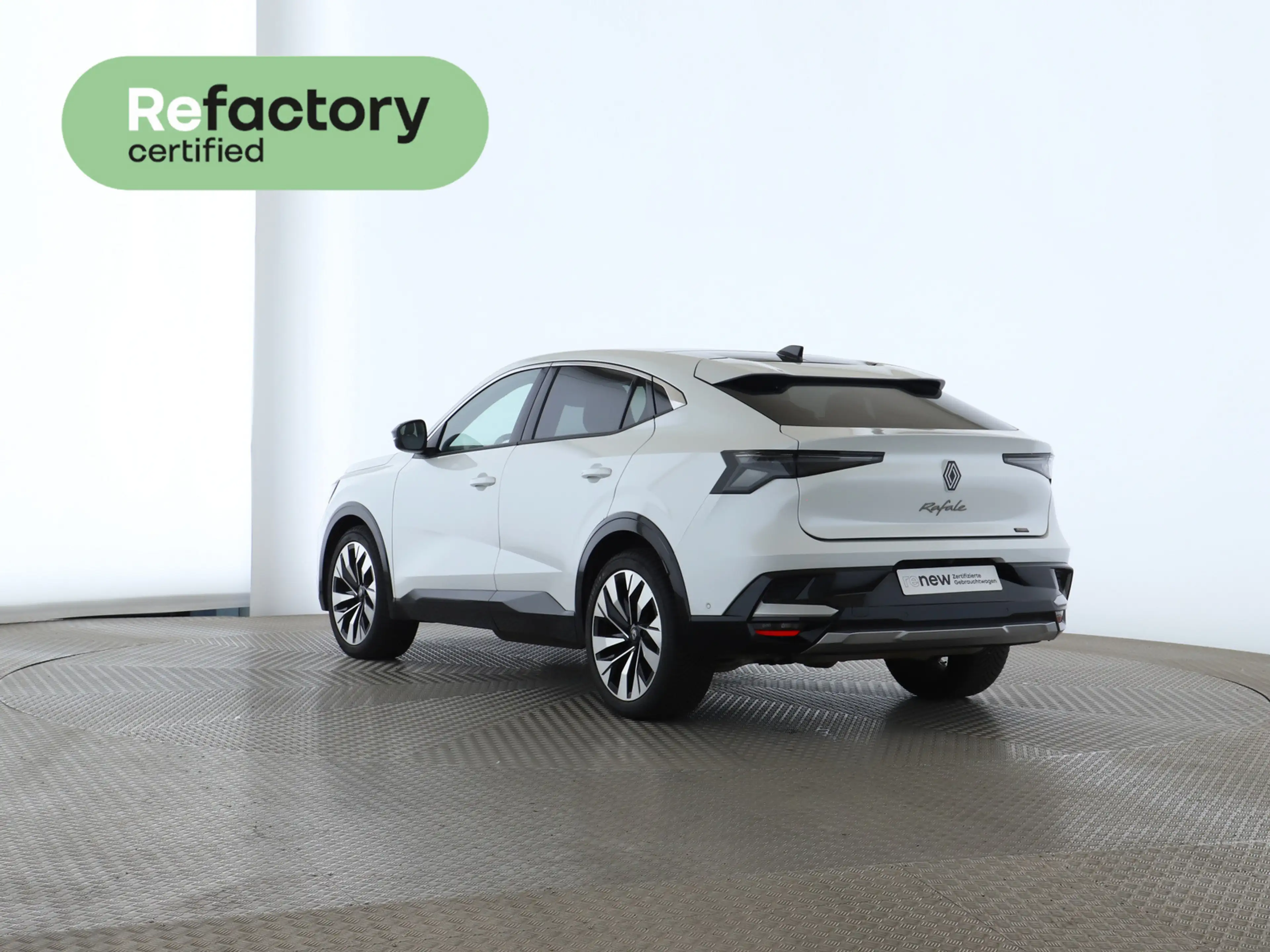 Renault Rafale 1.2 E-TECH Full Hybrid 200 Techno — photo 12