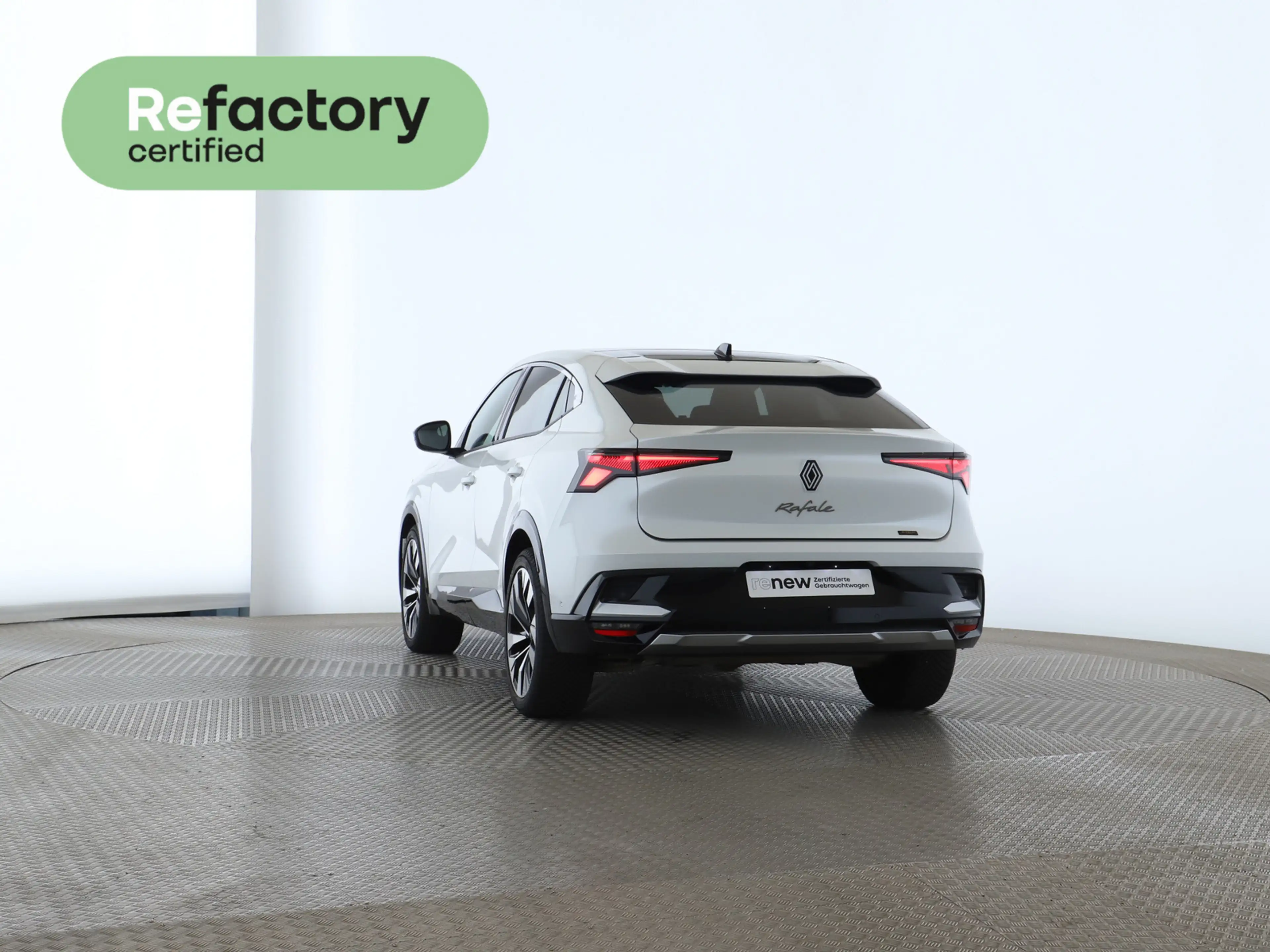 Renault Rafale 1.2 E-TECH Full Hybrid 200 Techno — photo 13