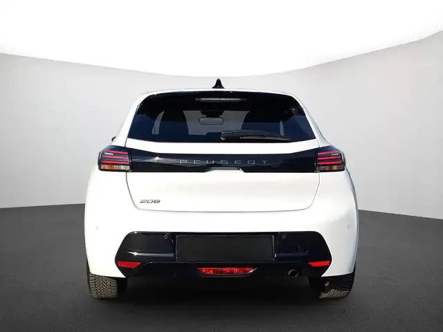 Peugeot 208 view 3