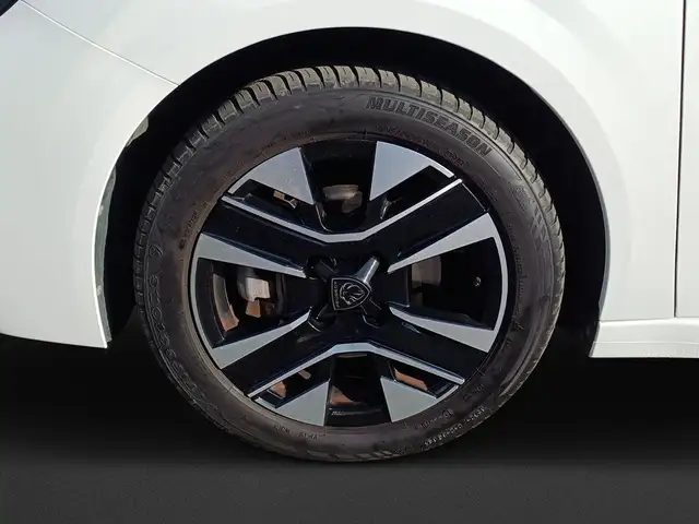 Peugeot 208 view 8