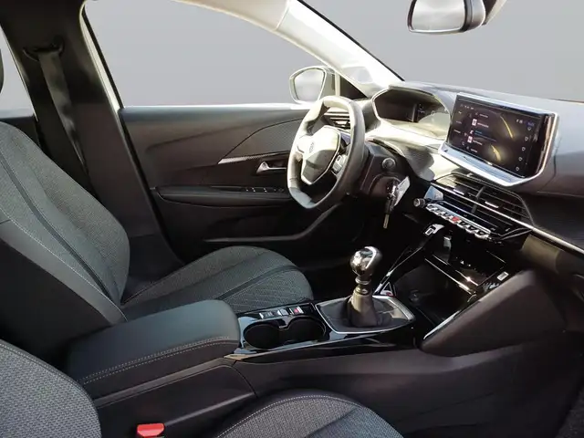 Peugeot 208 view 11