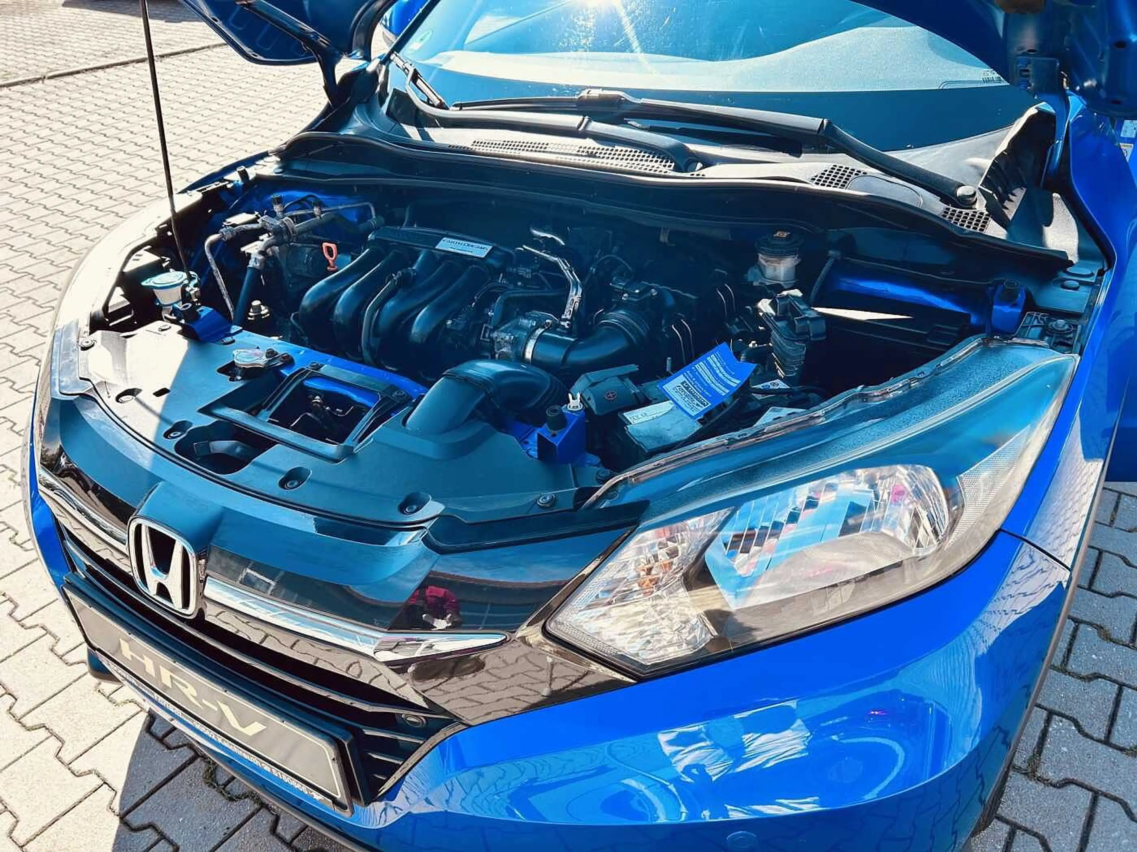 Honda HR-V 1.5 i-VTEC Elegance — photo 9