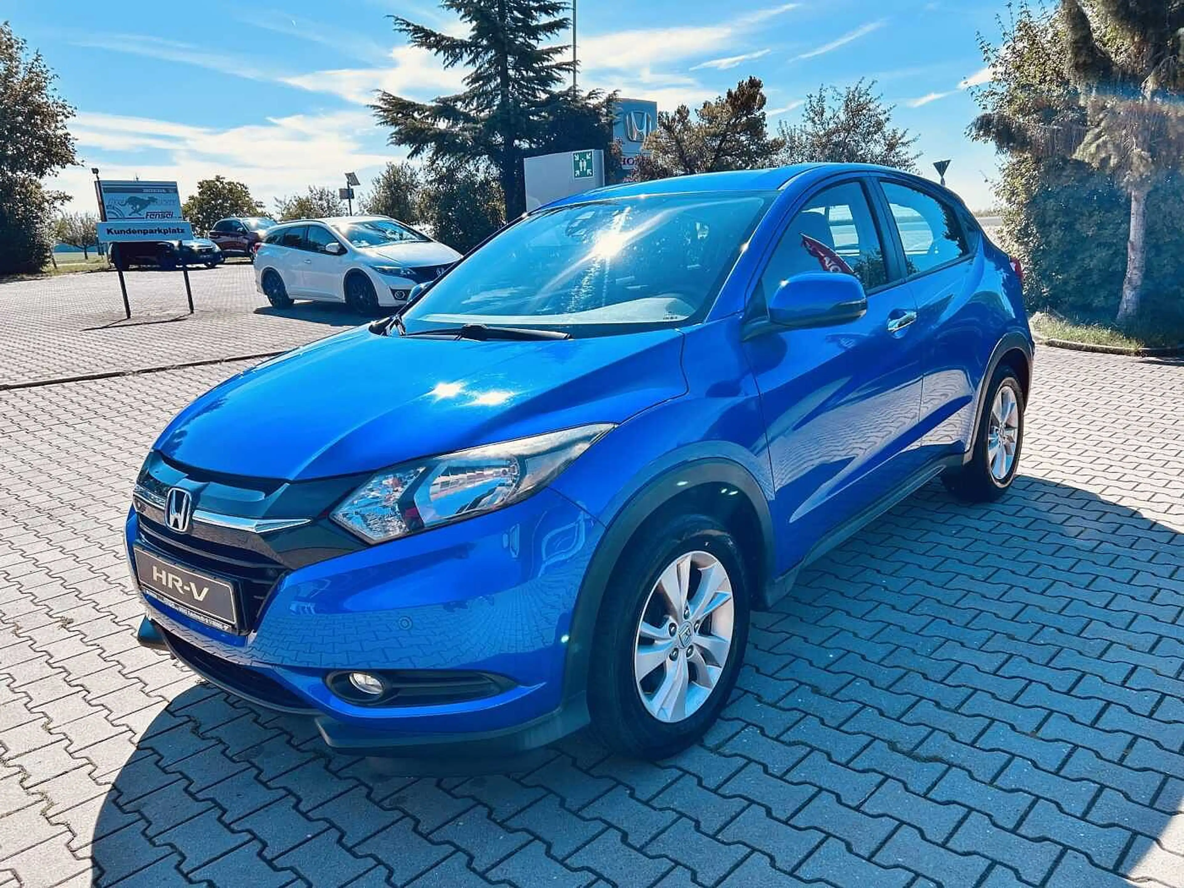 Honda HR-V 1.5 i-VTEC Elegance — photo 2