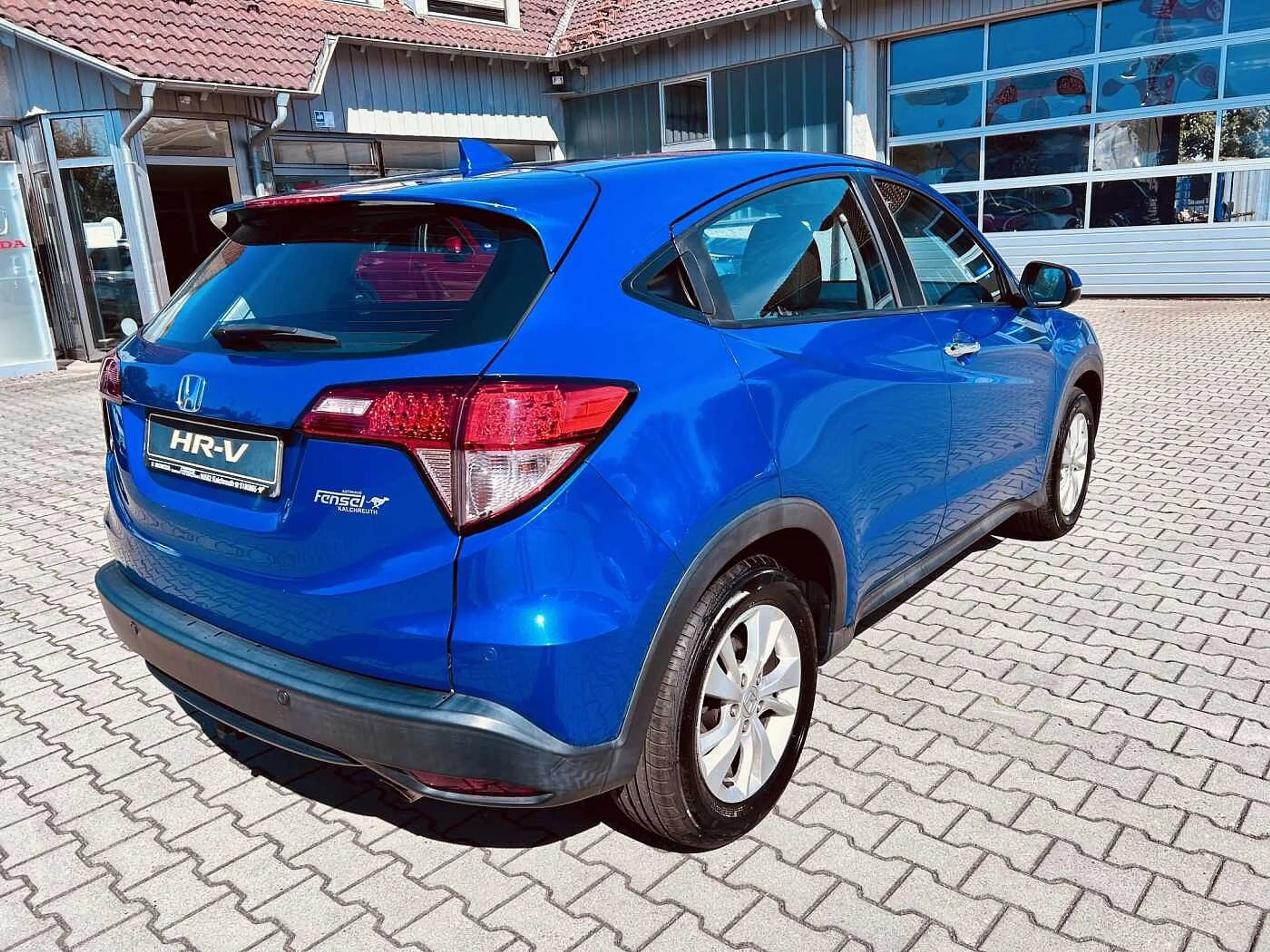 Honda HR-V 1.5 i-VTEC Elegance — photo 3