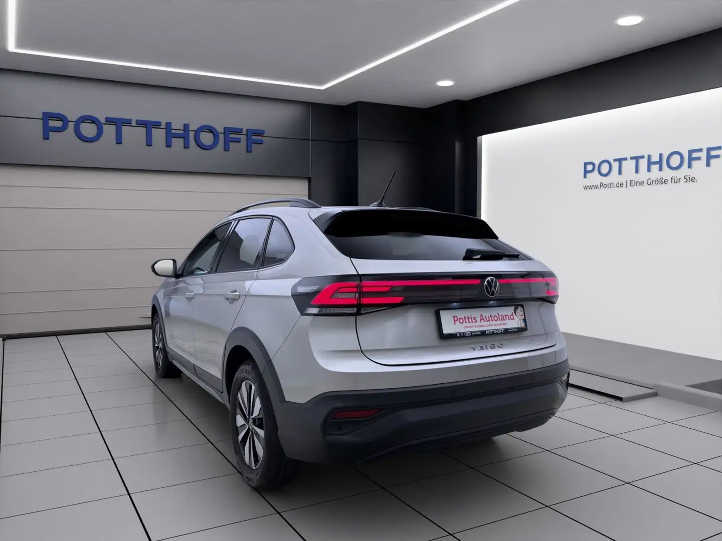 Volkswagen Taigo 1.0 TSI MOVE ACC PDC LED IQ.DRIVE SHZG Silber - 2