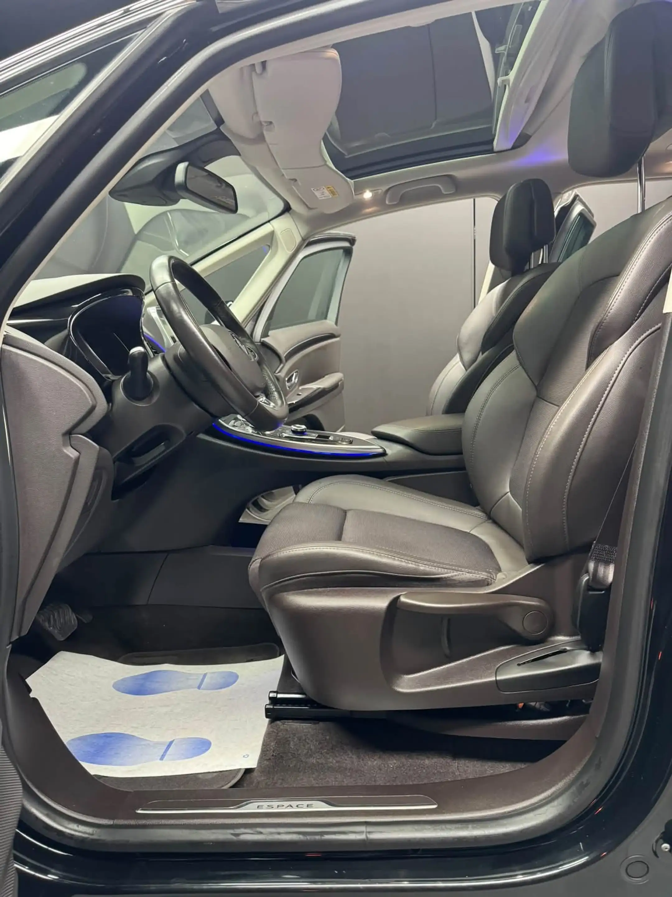 Renault Espace Espace 1.6 dCi EDC 7 places **12 mois de garantie** — photo 10