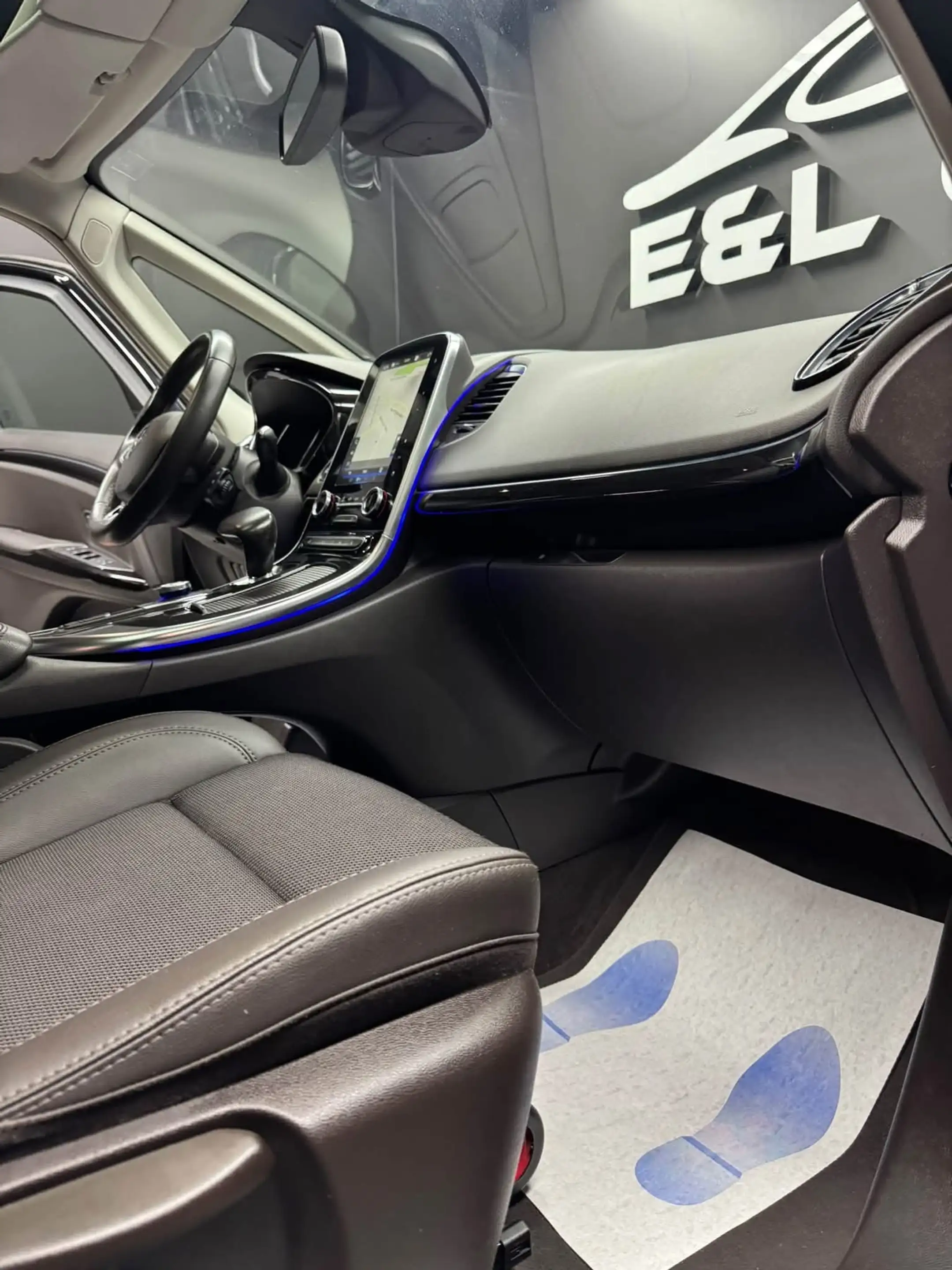 Renault Espace Espace 1.6 dCi EDC 7 places **12 mois de garantie** — photo 15