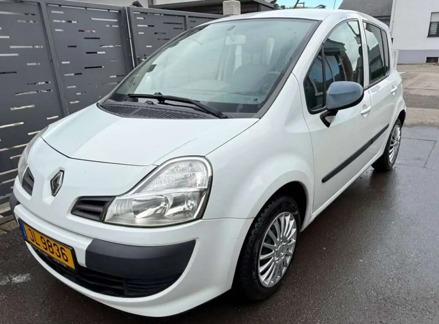 Renault Modus 1.5 dCi 90 eco2 Dynamique Euro 5 Jaune - 1