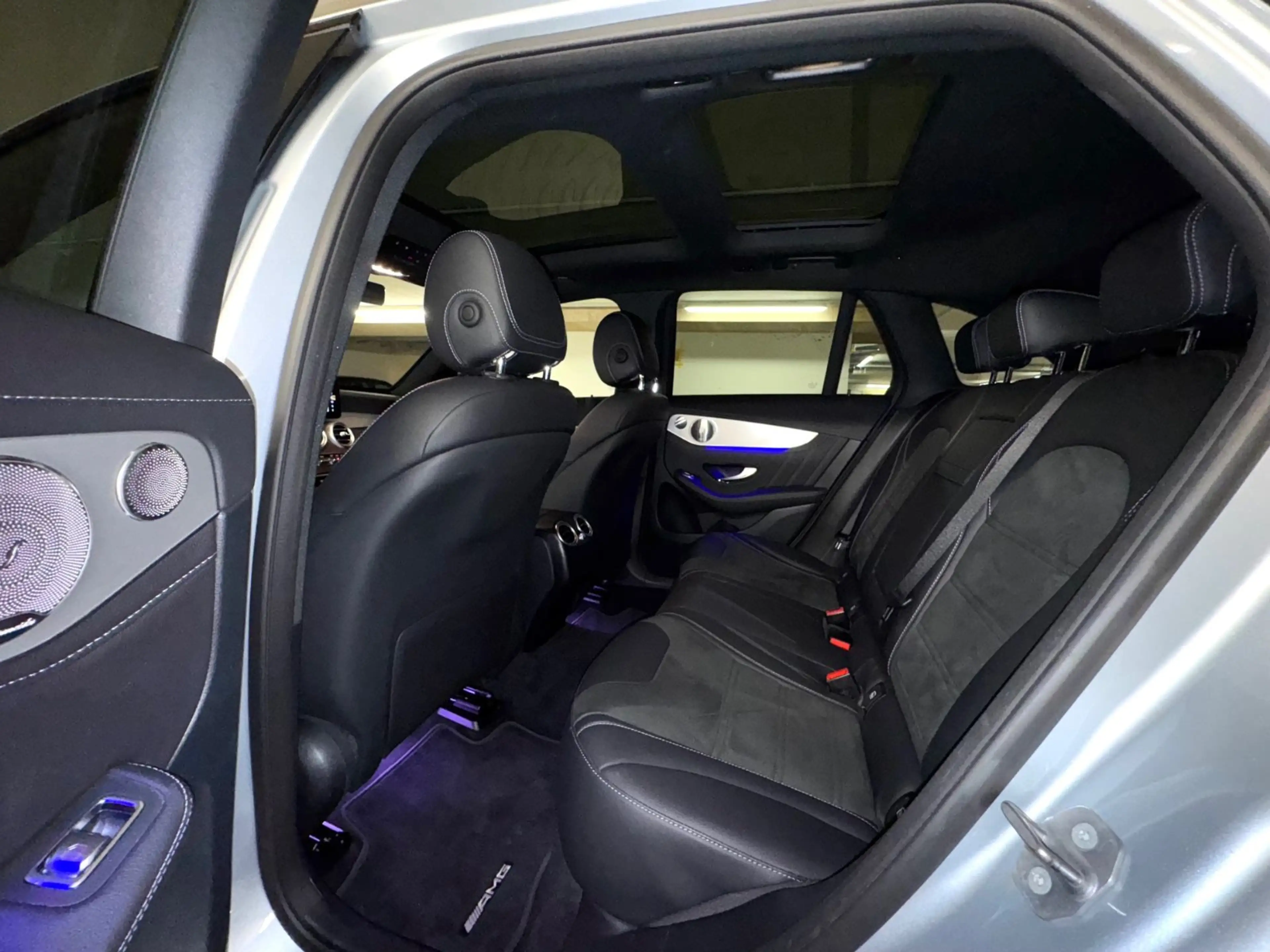 Mercedes-Benz GLC 63 AMG 4M+ PANO DIST+ PAGA 360° BURM AHK 21" — photo 11