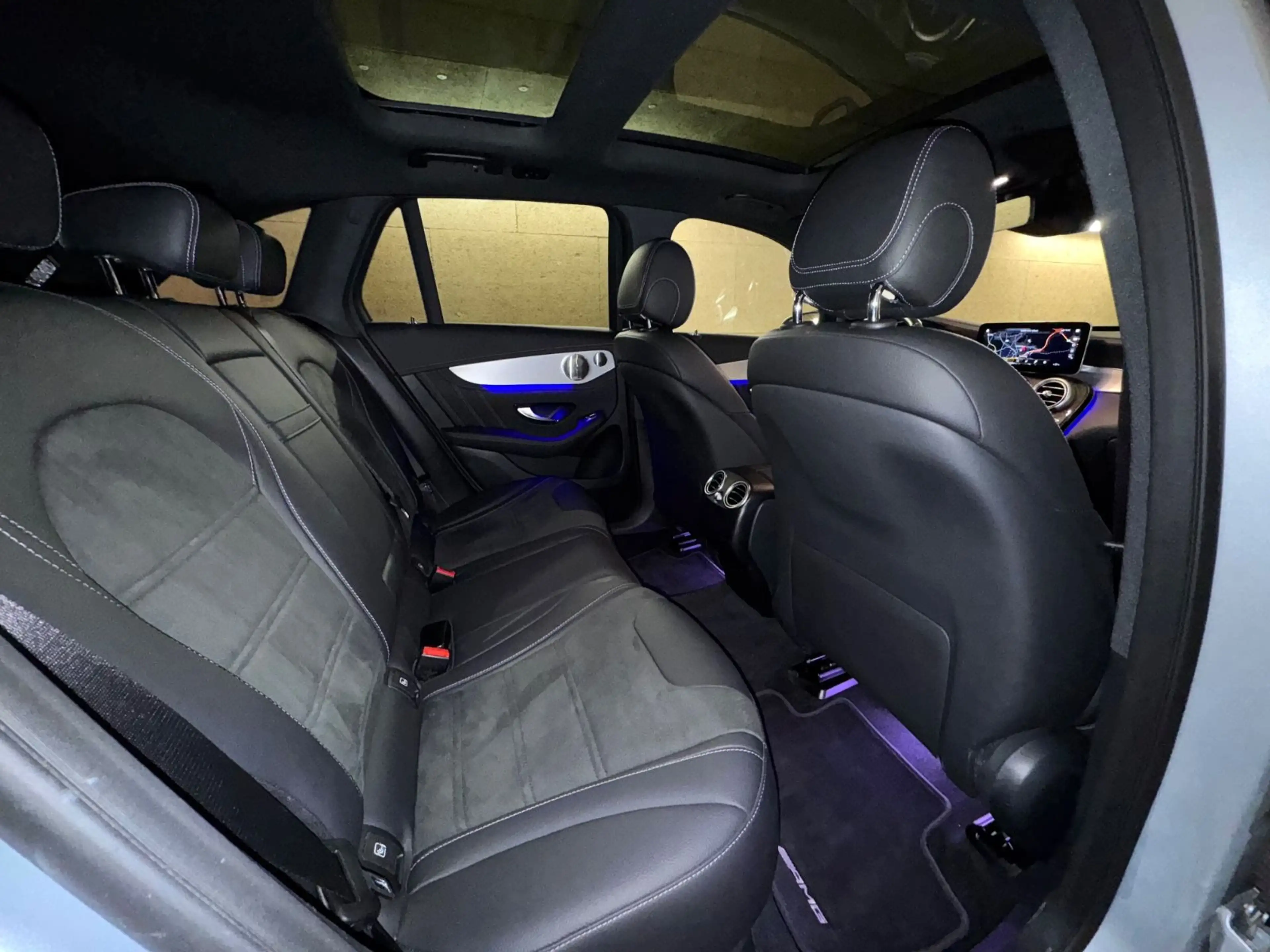 Mercedes-Benz GLC 63 AMG 4M+ PANO DIST+ PAGA 360° BURM AHK 21" — photo 16