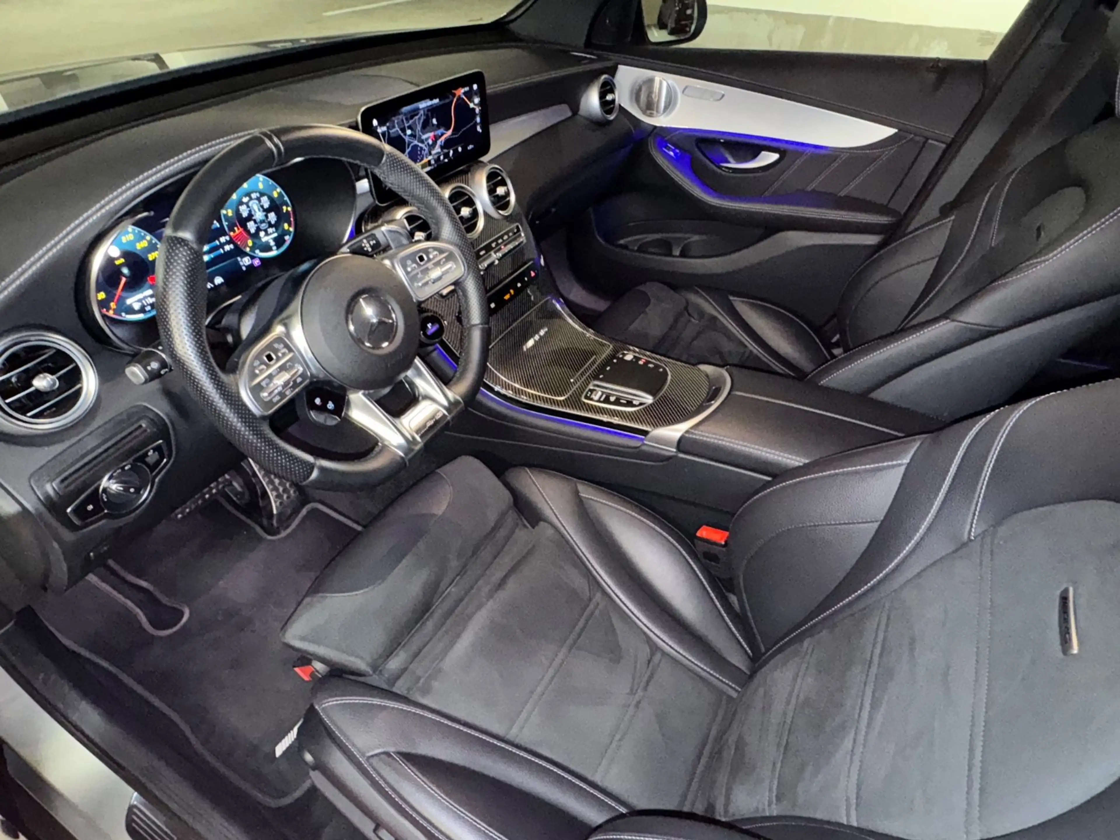 Mercedes-Benz GLC 63 AMG 4M+ PANO DIST+ PAGA 360° BURM AHK 21" — photo 9