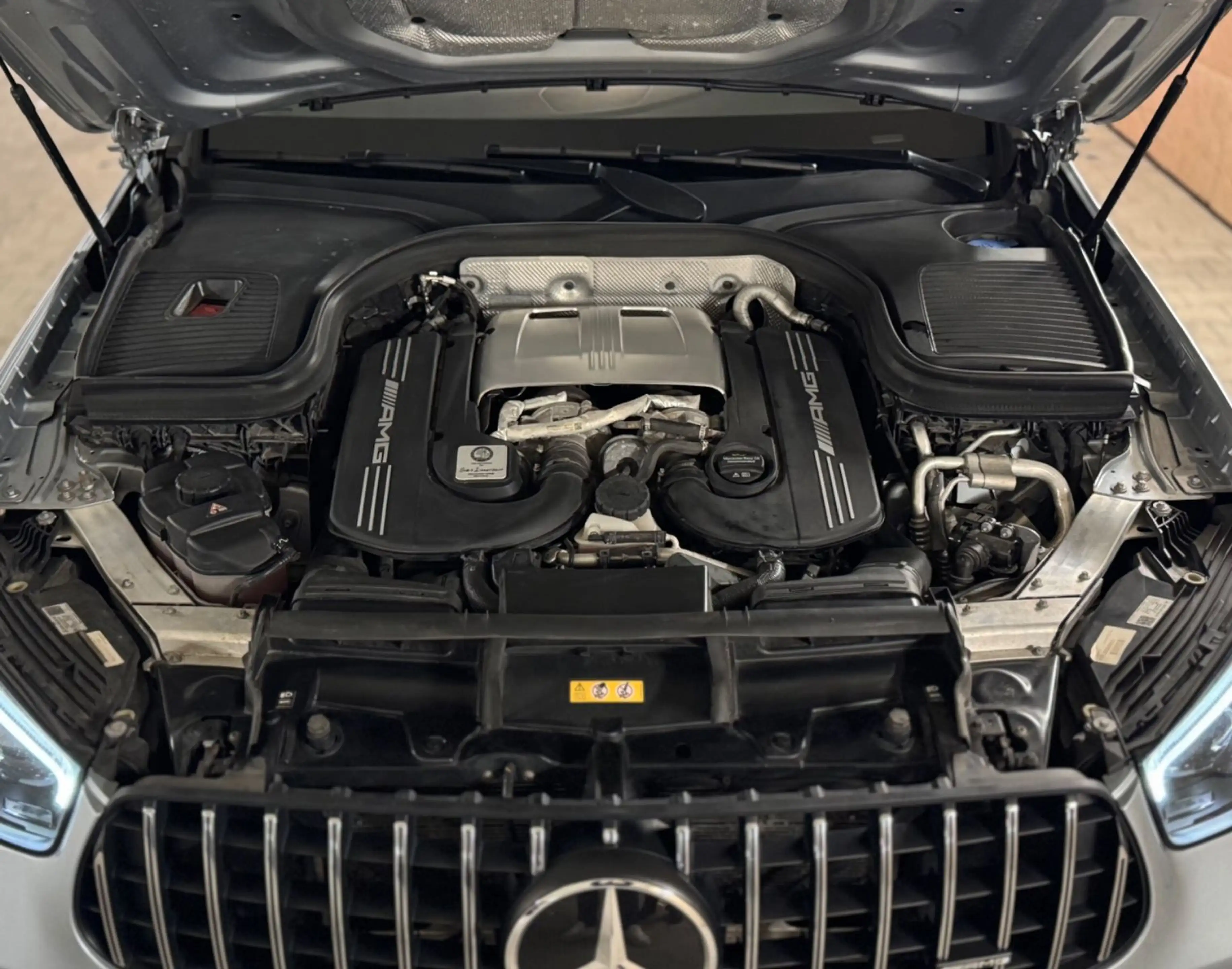 Mercedes-Benz GLC 63 AMG 4M+ PANO DIST+ PAGA 360° BURM AHK 21" — photo 19