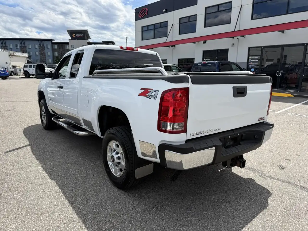 GMC Sierra 2500HD снимка GMC Sierra 2500HD
