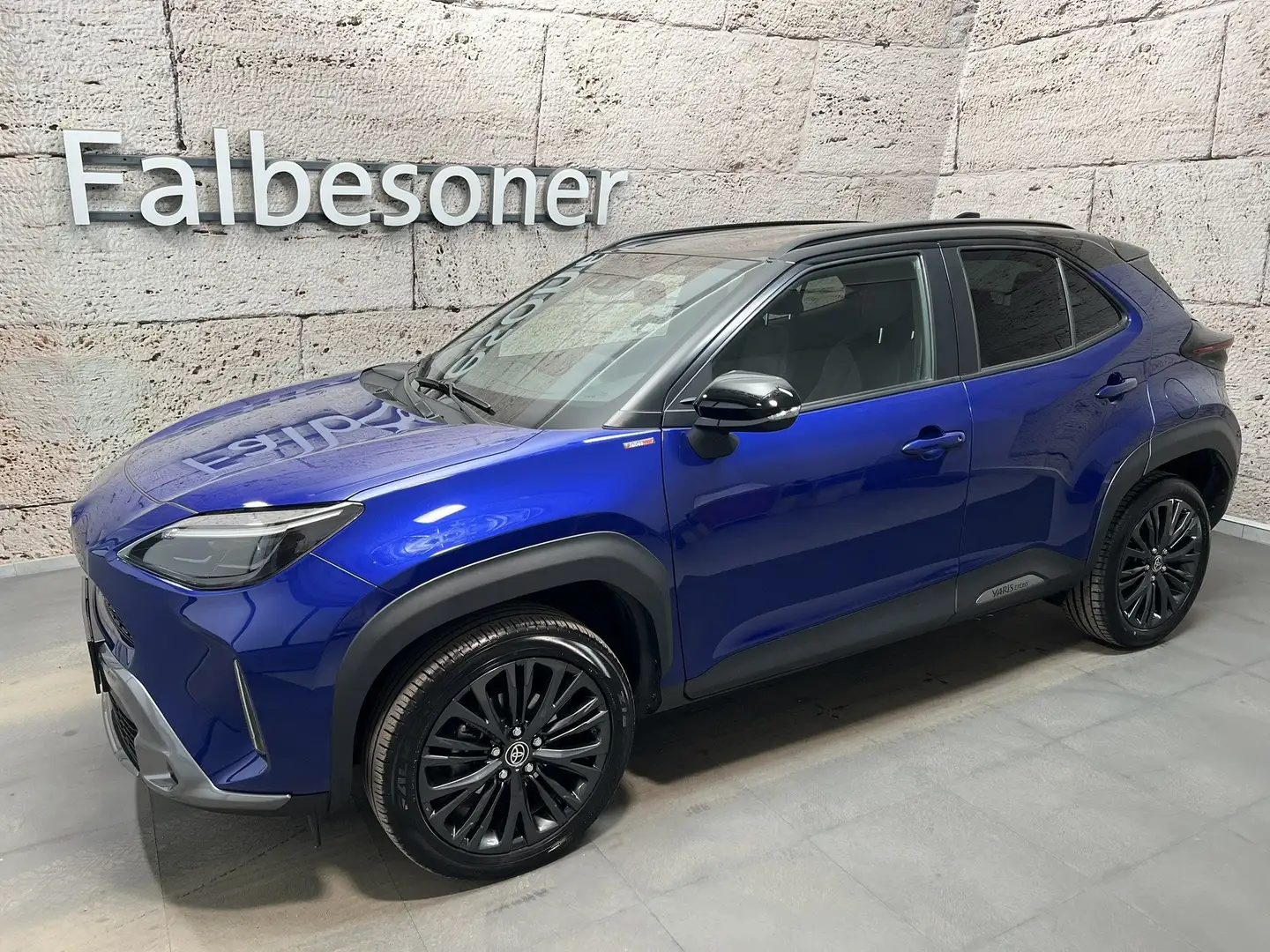 Toyota Yaris Cross 1,5 Hybrid Adventure Blau - 2